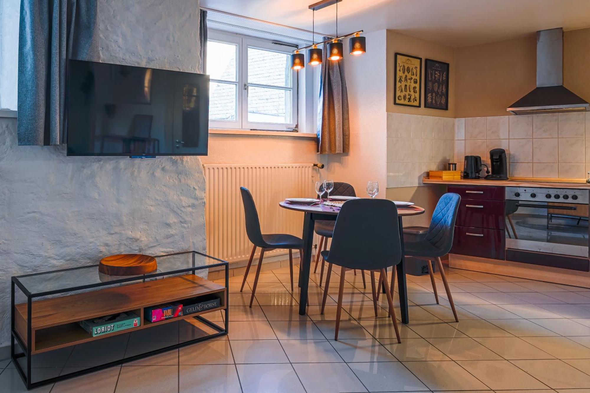 Altstadt Ritter Ramm - Mit Gratis Parkplatz, Zentral Und Modern Appartement